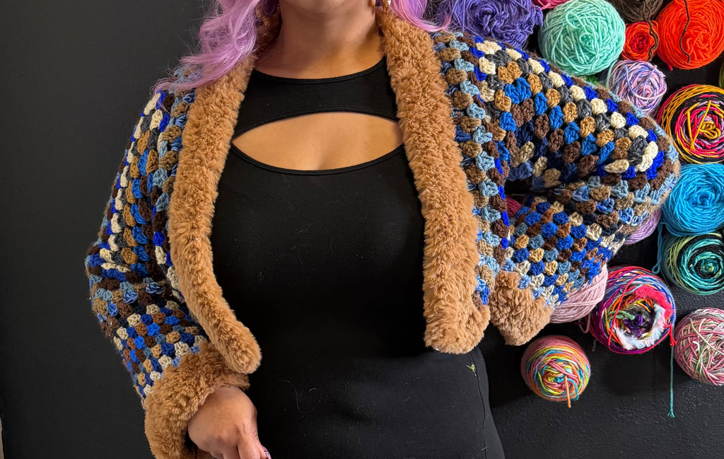 Hexagon Fur Cardigan - Blue/Brown